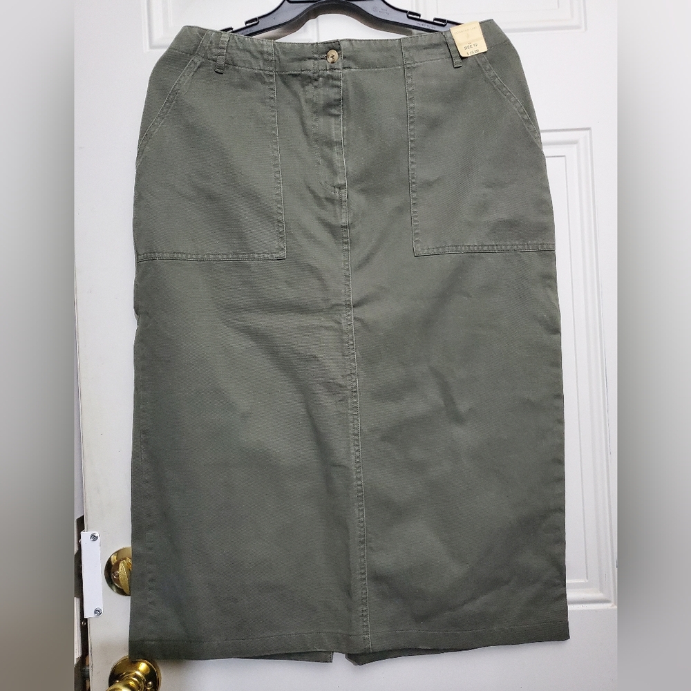 NWT Vintage boho.Olive Green Cotton midi skirt Size 12 Rare Find!